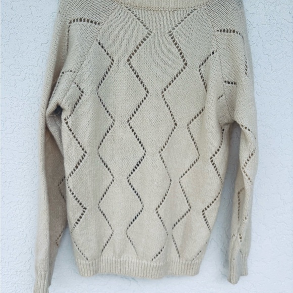 Cream soft sweater with open knit design and bling - Picture 10 of 10